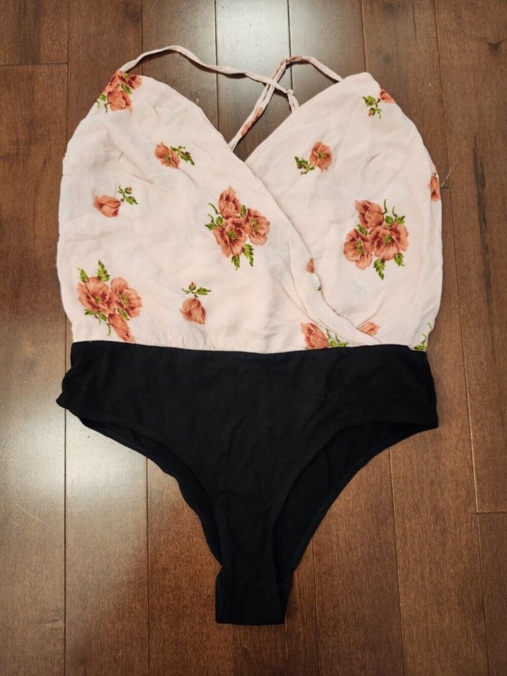 Reformation women's floral bodysuit in size medium